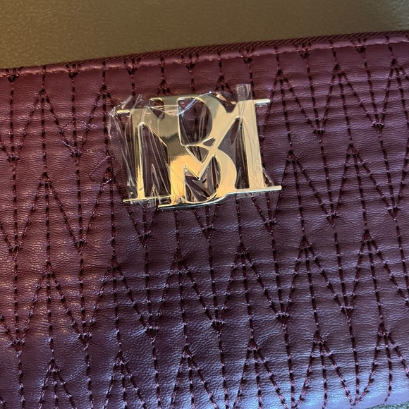 Badgley mischka wallet - Picture 1 of 4